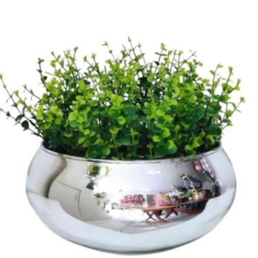 Imagem de Arranjo Com Folhagem Verde Eucalipto Realista Vaso Prata - La Caza Sto