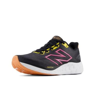 Imagem de New Balance Tênis de corrida feminino Fresh Foam 680 V8, Preto/fantasma/rosa real, 7.5 Wide