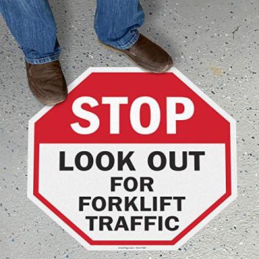 Imagem de SmartSign Placa octogonal adesiva antiderrapante "Stop - Look Out for Forklift Traffic" | 61 cm x 61 cm