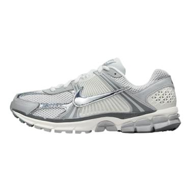 Imagem de Nike Tênis masculino Zoom Vomero 5, Summit branco/cinza fumê claro/cinza fumo/prata metálico, 3.5