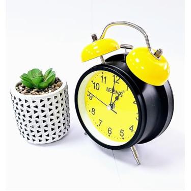 Imagem de Relógio de Mesa Despertador Vintage Antigo Clássico Com Luz de Fundo Noturna Em Metal Analógico (Preto e amarelo)