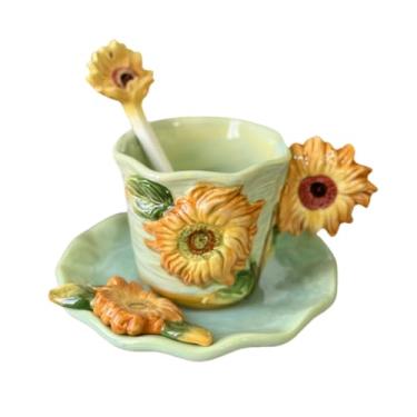 Imagem de FORLONG Conjunto de caneca de café e pires de girassol de cerâmica com colher, caneca de chá 3D feita à mão e pintada à mão, 170 g