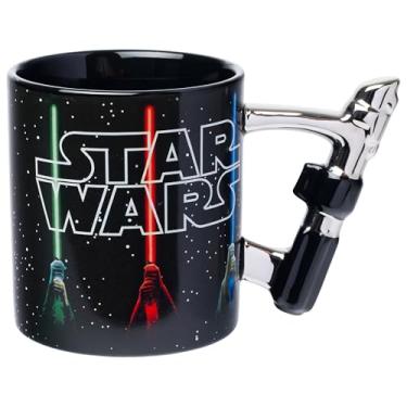 Imagem de Silver Buffalo Caneca de cerâmica com logotipo Star Wars com sabre de luz em forma de 590 ml