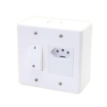 Imagem de Caixa Versátil 1 - Interruptor + Tomada Fame