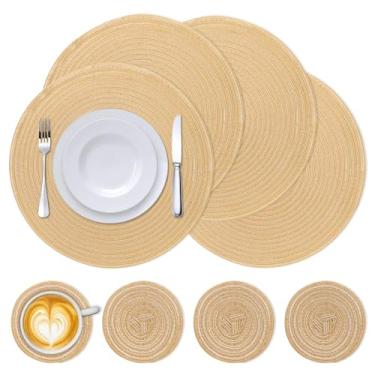 Imagem de Sekonow Conjunto de 4 jogos americanos redondos e 4 porta-copos de 38 cm + 111 cm, tapetes de mesa de jantar antiderrapantes Boho resistentes ao calor para ambientes internos e externos (Cáqui)