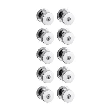 Imagem de Kwikset Maçaneta de porta de entrada Pismo com fechadura e chave, alça externa com chave segura, entrada frontal e quarto, cromo polido, pacote com 10, SmartKey Rekey Security resistente a picaretas