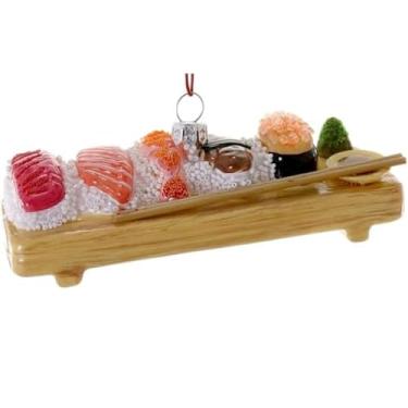 Imagem de The Bridge Collection Enfeite de tábua de sushi de luxo de vidro - Enfeite de Natal de frutos do mar japoneses de 11,4 cm - Pedaços de rolo de salmão, travessa de tempura com pauzinhos
