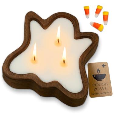 Imagem de Velas fantasmas Dough Bowl Candle Co. – Velas de Halloween de 17,8 x 17,8 x 5 cm, decorações de vela de outono de madeira com aroma de milho doce, decoração de quarto de outono, 100% cera de soja