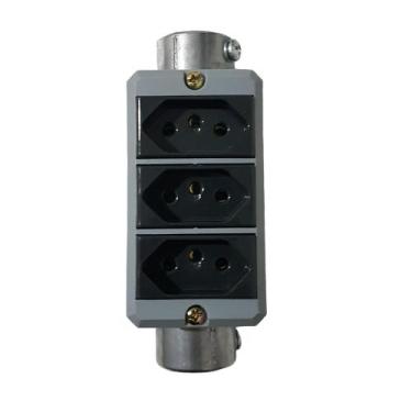 Imagem de Condulete C alumínio 3/4 Tramontina tomada Tripla, Preto 20A