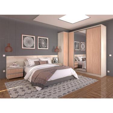 Imagem de Quarto De Casal C/ Cabeceira, Mesa De Cabeceira E Guarda Rou