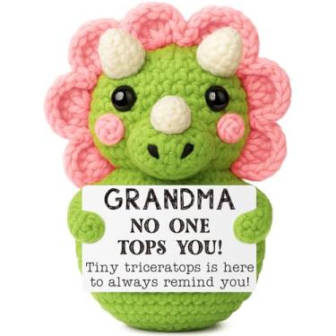 Imagem de Xinezaa Handmade Emotional Support Crochet Triceratops Dinosaur Gift for Grandma - Inspirational 'No One Tops You' Plush Toy for Grandmother's Day, Birthday, Family Appreciation