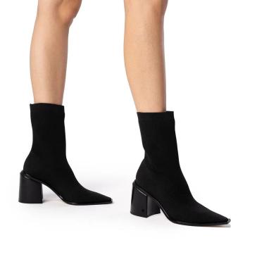 Imagem de Bota Capodarte Feminina Cano Médio Preta 4017450