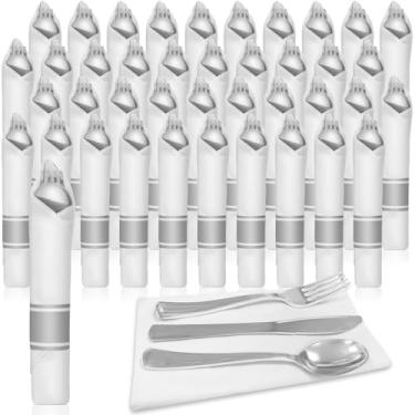 Imagem de Conjunto de talheres de plástico prata pré-enrolados, conjunto de talheres de plástico embrulhado com 60 garfos, 60 facas, 60 colheres, 60 guardanapos, talheres decorativos para Natal, feriado e ano