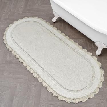 Imagem de Laura Ashley Eloise Tapete de banho oval 100% algodão com borda de crochê, macio e absorvente, tapete de banheiro bege Sandshell 61 cm x 152 cm