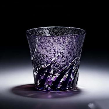 Imagem de Copo de uísque estilo Kiriko Edo Tokyo – Vidro de rocha de cristal cortado à mão, copo de bourbon de inspiração japonesa de 250 ml com design de refração de luz intrincada para uísque, uísque e