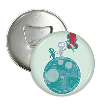 Imagem de Emblema multifuncional com emblema de ímã de geladeira e monstro alienígena na Terra