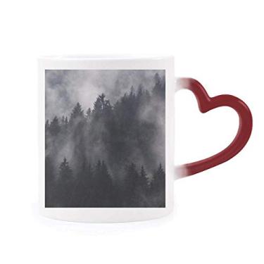 Imagem de Caneca Dark Forest Mountain Fog Mist Sensível ao Calor Caneca de Grés Mudança de Cor Vermelha