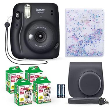 Imagem de Câmera instantânea Fujifilm Instax Mini 11 cinza-carvão, pacote de papel fotográfico (40 folhas) e acessórios da Shutter com estojo de transporte e álbum de fotos decorado com 64 compartimentos