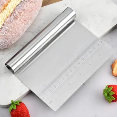 Imagem de Espátula de Inox Para Confeitar, Cortar Massas e Legumes, Raspar, Com Régua Medidora de 15Cm Espátula Multiuso