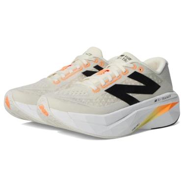 Imagem de New Balance FuelCell Supercomp Trainer V3 Tênis de corrida feminino, Angorá/manga quente/preto, 5.5 Wide