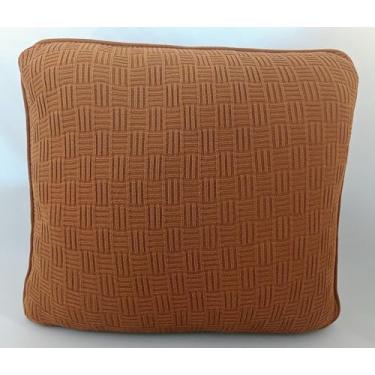 Imagem de ALMOFADA PENY 45X45 - COR CARAMELO QUEIMADO