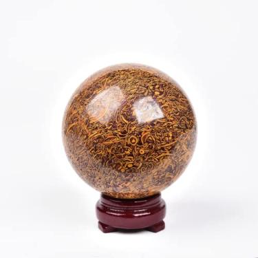 Imagem de JIC Gem Bola de cristal de quartzo de jade dourado esfera de pedra preciosa de cristal de cura com suporte decorativo de madeira para decoração de presentes de meditação (80-90 mm)