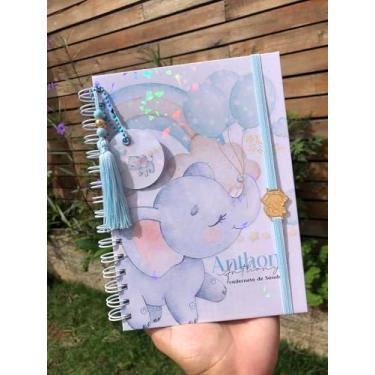Imagem de Caderneta de Saúde Infantil Personalizada, Tema Elefante (m2), Capa Holográfica, A5, com Chaveiro e Pingente