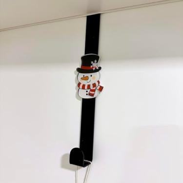 Imagem de Suporte para Guirlanda de Natal, Gancho de Porta com Personagens Natalinos, Conjunto com Pingentes de Boneco de Neve, Papai Noel, Rena e Pinguim (Boneco de Neve - Preto)