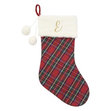 Imagem de Just Jolly Meias de Natal xadrez clássicas de 50,8 cm com monograma inicial bordado com bola de pompom para decoração de lareira de Natal e presente de Natal (E)