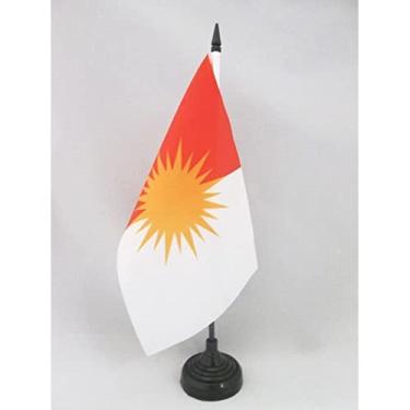 Imagem de Bandeira de mesa Yazidism 5'' x 8'' - Yazidis - Bandeira de mesa Yezidi 21 x 14 cm - Bastão e base de plástico preto - AZ FLAG