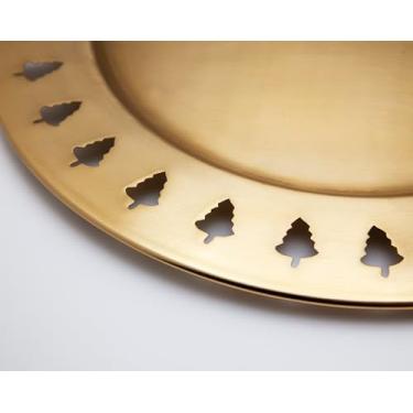 Imagem de Bandeja dourada para árvore de Natal com recortes – Placa de carregamento circular redonda com borda de árvores de Natal – Prato decorativo, prato de biscoito de Natal para Papai Noel – Design de