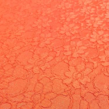 Imagem de Rolo 2 Metros Renda Suiça Forrada 95% Poliéster 5% Poliamida