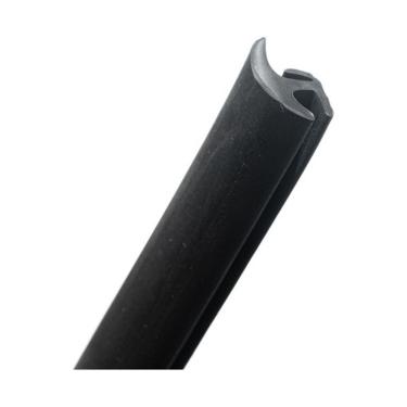 Imagem de Borracha do Para-brisa Superior F103 Compatível com GM Blazer S-10 95 a 01 em PVC Prático e Resistente Uniflex