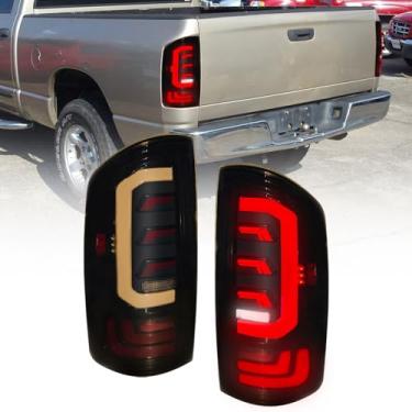 Imagem de Shocklight Luzes traseiras de LED completas compatíveis com Ram 1500 2500 3500 2002-2006 Luzes traseiras com luzes traseiras de freio animadas, lente fumê 1 par de luzes traseiras