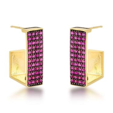 Imagem de Brincos De Argola Com Zircônias Rubi E Banho De Ouro 18k - Estilo Moderno