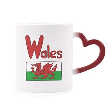 Imagem de Caneca de grés com estampa vermelha e verde da bandeira do País de Gales