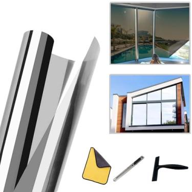 Imagem de Película de janela unidirecional, proteção de privacidade diurna e película solar com isolamento térmico, blocos de filme de vidro refletivo PET blackout 99% UV, fácil instalação para janelas de loja