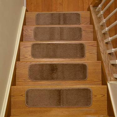 Imagem de Tapetes de piso de escada para ambientes internos, 17,78 cm x 61,04 cm, lavável à máquina, antiderrapante, antiderrapante, antiderrapante, escadas, coleção confortável (conjunto de 13, bege)