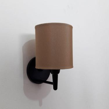 Imagem de Arandela Cilindrica Base Preto Tecido 14x15cm Palha Bivolt