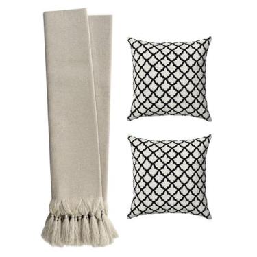 Imagem de Kit Manta Para Sofá Cama Bege 2,20m + 2 Capas De Almofada Geométricas 