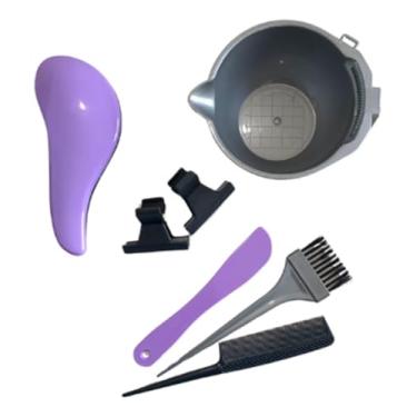 Imagem de Kit Química Master Profissional para Cabelereiro – Contém Escova Mágica, Cumbuca Graduada, Pente, Pincel, Espátula e Presilhas (Lilás)