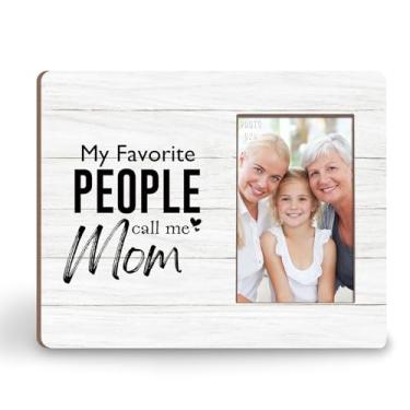 Imagem de KU-DaYi Porta-retrato My Favorite People Call Me Mom, 20 x 25, presente de filha para madrasta, presente de mãe, aniversário, Natal, parede e mesa, moldura de madeira para fotos de 10 x 15 cm