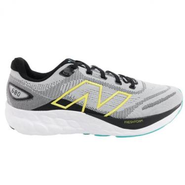 Imagem de Tênis Masculino New Balance 680V8, Cinza, 43