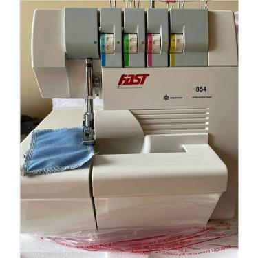 Imagem de Maquina De Costura Domestica ultralock Fast-854, 1200ppm