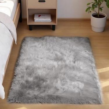 Imagem de Goolela Tapete de pele de carneiro peludo cinza 7,6 x 12,7 cm, lavável de pele sintética, tapete macio e fofo para quarto, tapetes de pelúcia para sala de estar, berçário, tapete infantil, decoração de casa, tapete felpudo