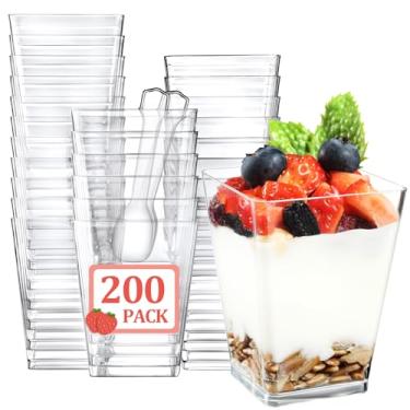 Imagem de Eupako Pacote com 200 mini copos de sobremesa de plástico de 140 g com colheres – Copos pequenos transparentes de parfait, copos quadrados para aperitivos para frutas, pudim, mousse, sorvete, festa,