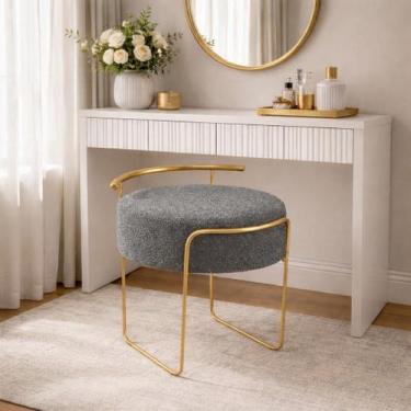 Imagem de Puff Theo Redondo Base Dourada Bouclé Decorativo para Sala de Estar Co