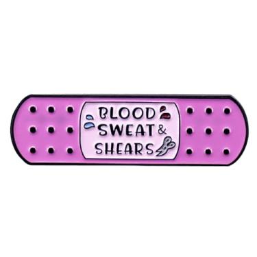 Imagem de yangjinyu Broche de esmalte band-aid com "sangue, suor e tesouras"", broche divertido de band-aid broche de desenho animado mochila de enfermeira roupas broche de esmalte DIY decoração de festa,