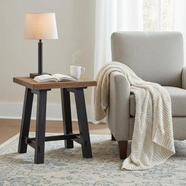 Imagem de Mesa lateral industrial rústica Adam – Mesa de canto quadrada de madeira maciça de 53 cm com tampo de madeira natural e moldura preta envelhecida – Montagem fácil para sala de estar ou apartamento por