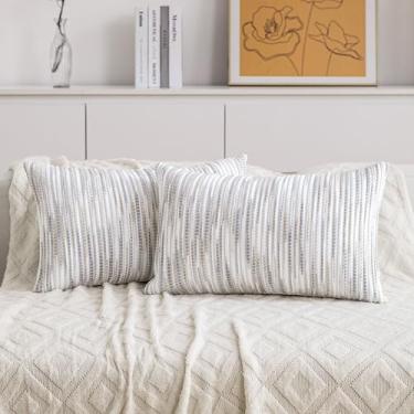 Imagem de KOOLIFE Boho Capas de almofada para sofá lombar 30,5 x 50,8 cm, conjunto de 2 capas de almofada decorativas listradas, cinza, branca, com detalhes de chenille, para decoração de casa, sofá, sala de